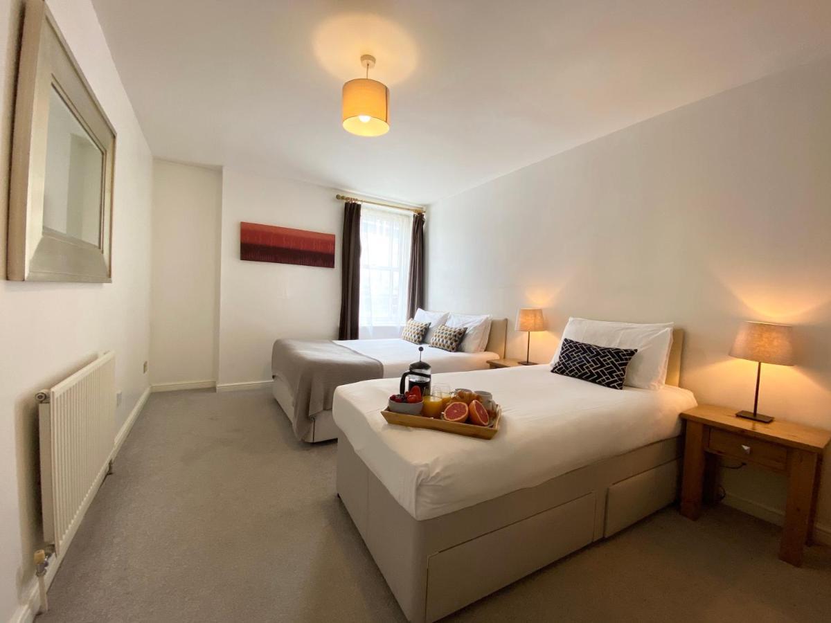 Apartment Next To Victoria Station London Exterior foto