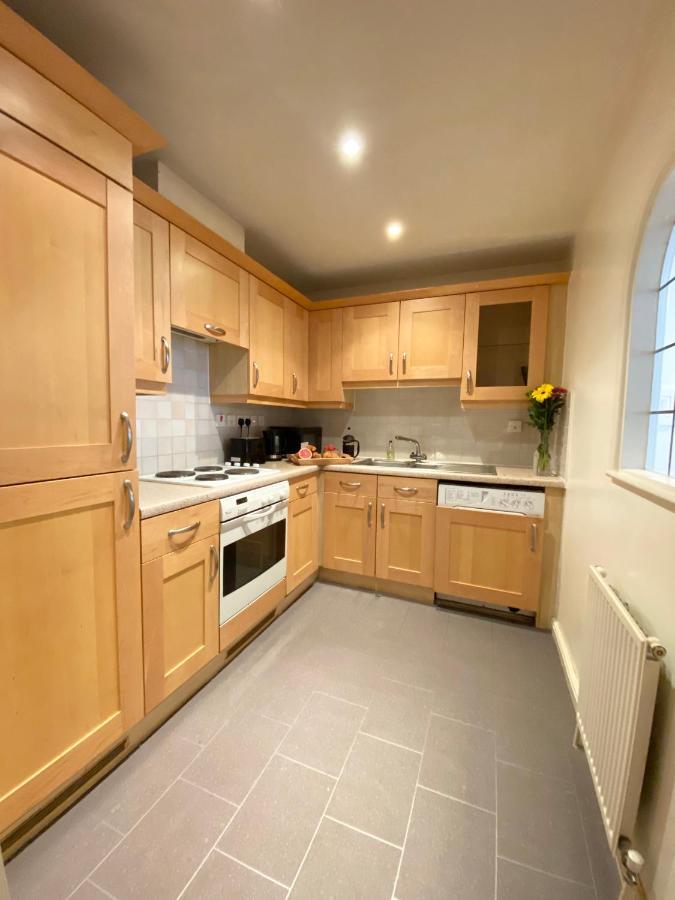 Apartment Next To Victoria Station London Exterior foto