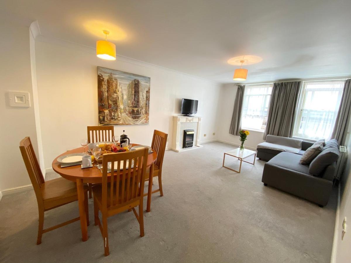 Apartment Next To Victoria Station London Exterior foto